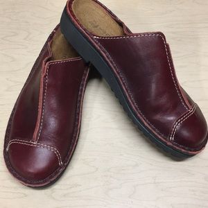 Naot Mules Slide on Shoes.